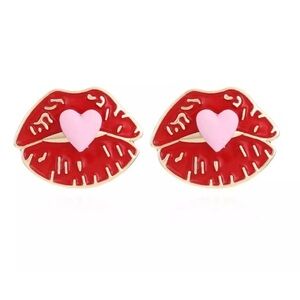 Retro Red Kissing Heart Lips Earrings